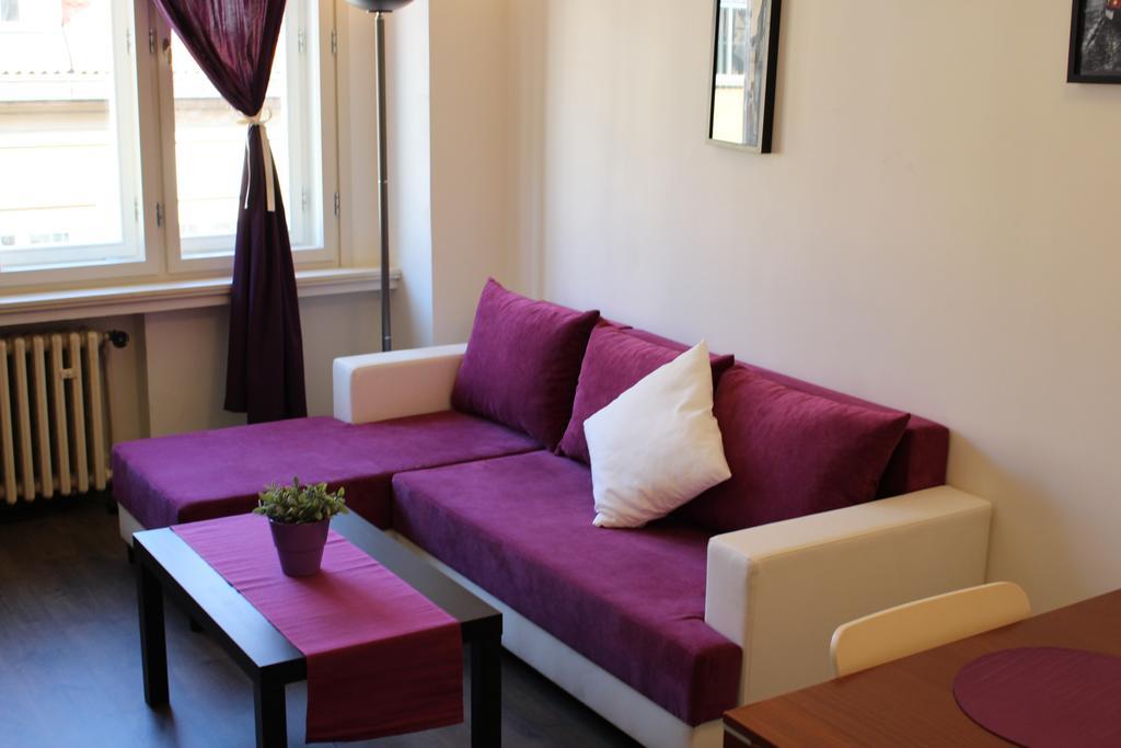 Go Native Prague Apartment Екстериор снимка