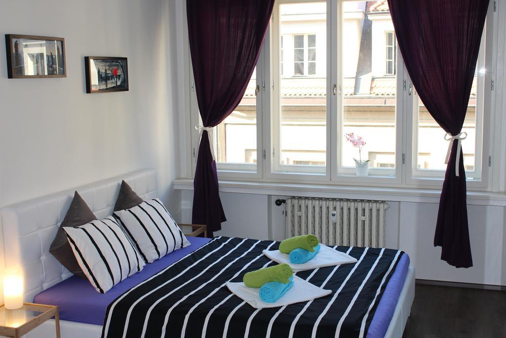 Go Native Prague Apartment Екстериор снимка
