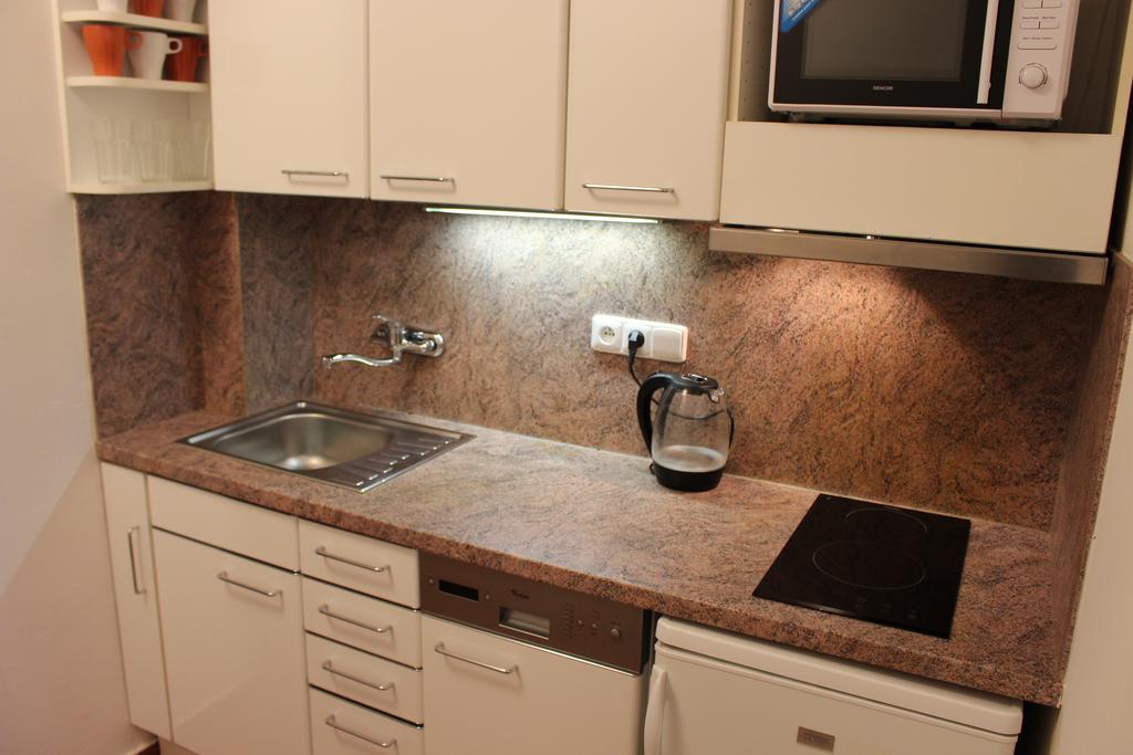 Go Native Prague Apartment Екстериор снимка